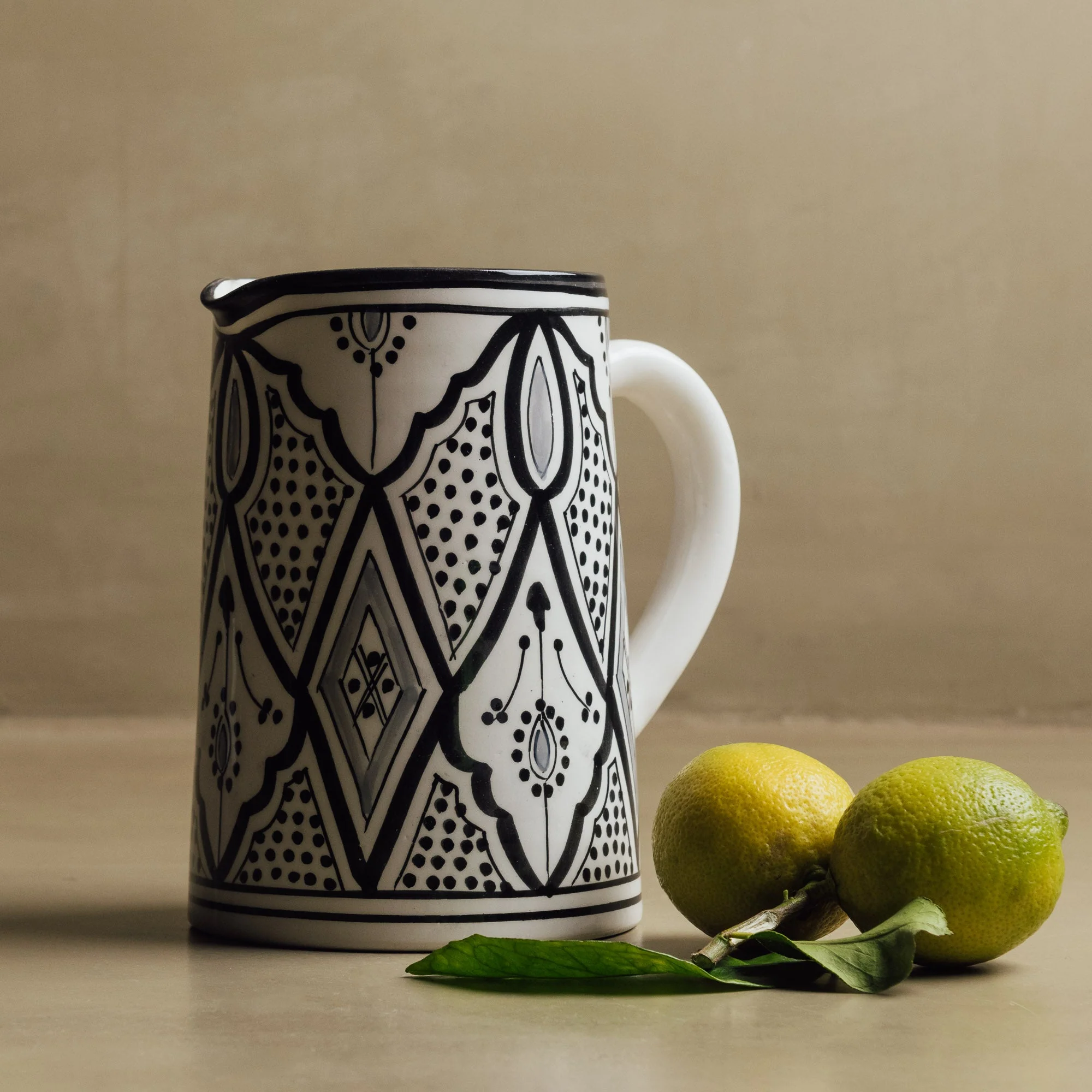 Fez Noir Carafe alternate view