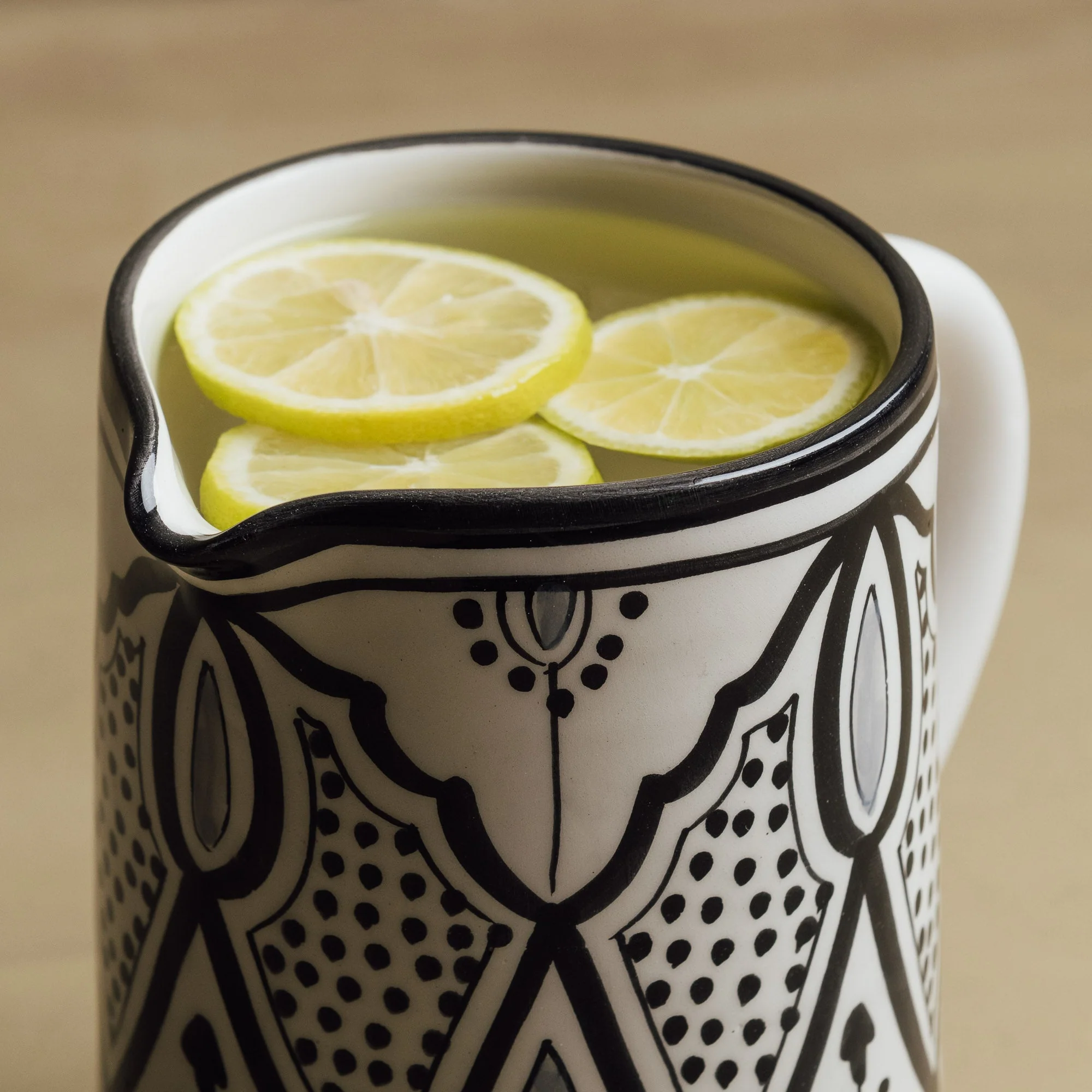 Fez Noir Carafe view 4