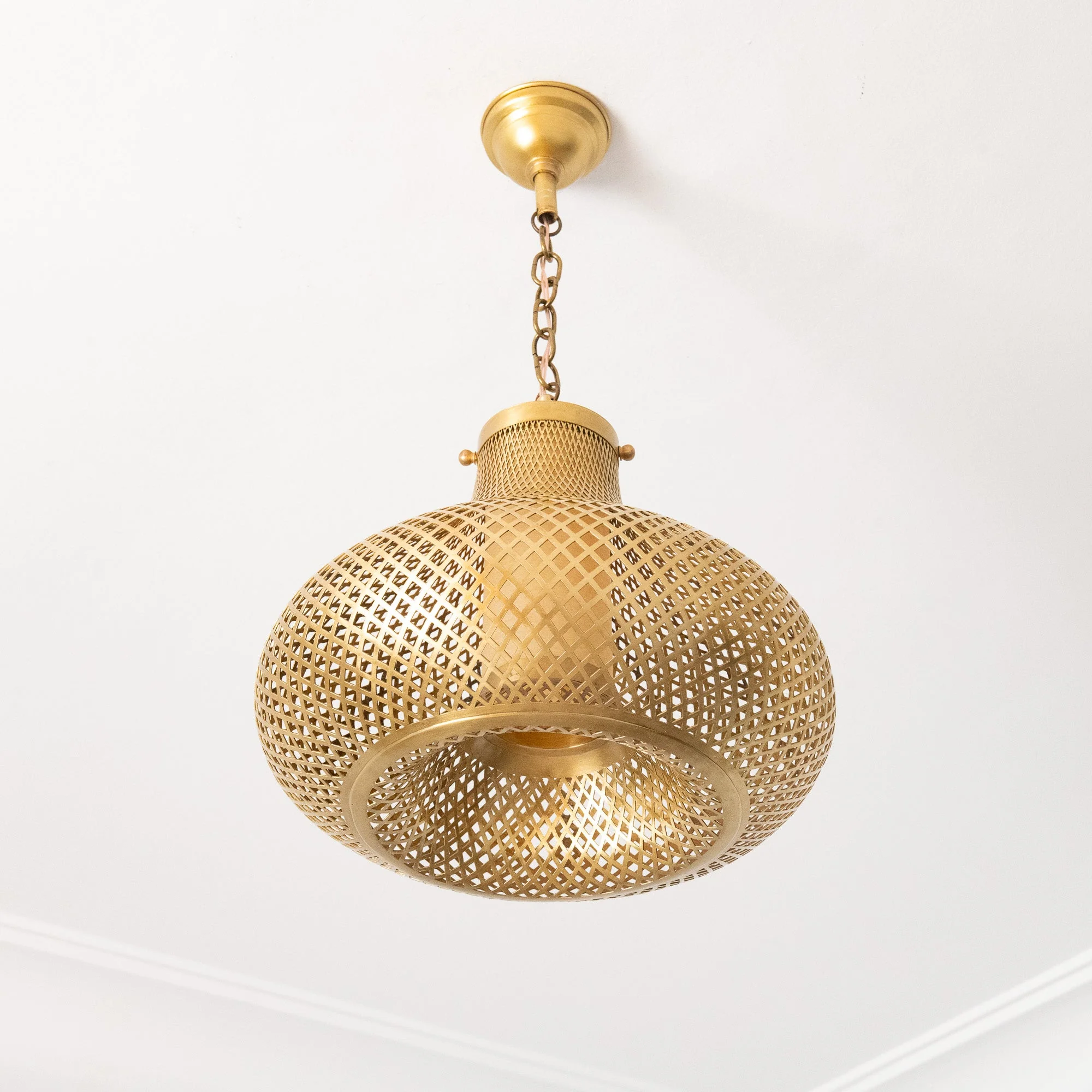 Kamar Pendant Light view 3
